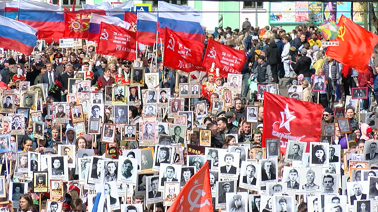 Первый бессмертный полк прошел в