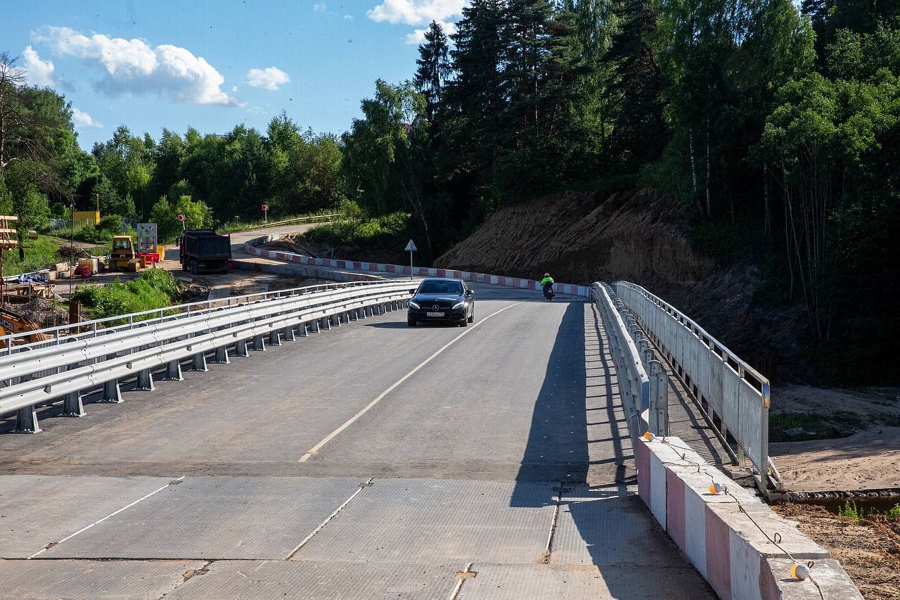 Автомобильное движение по мосту в Кутьино возобновлено. Политика и общество