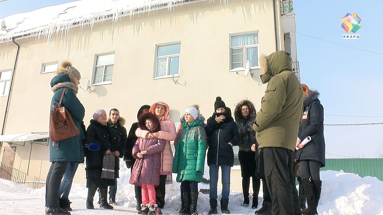 В Подольске продается дом вместе с жильцами. Политика и общество