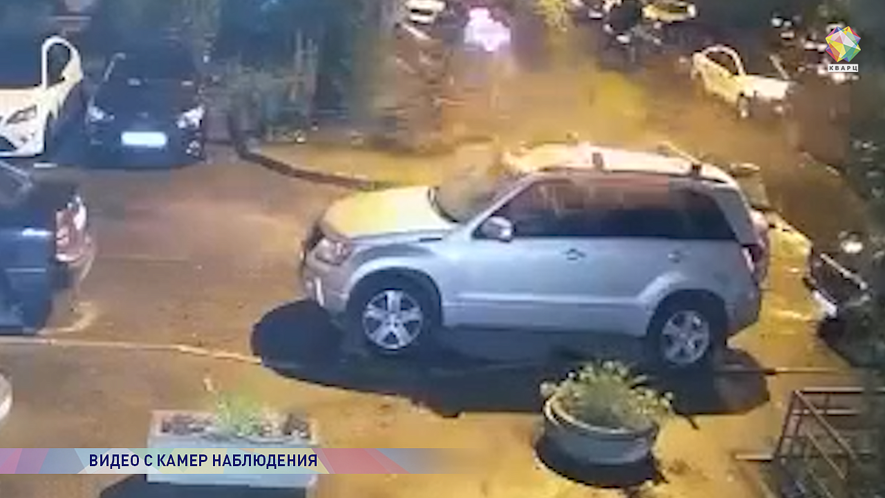 Житель Подольска разбил чужое авто, случайно выронив арбуз. Видео.  Происшествия